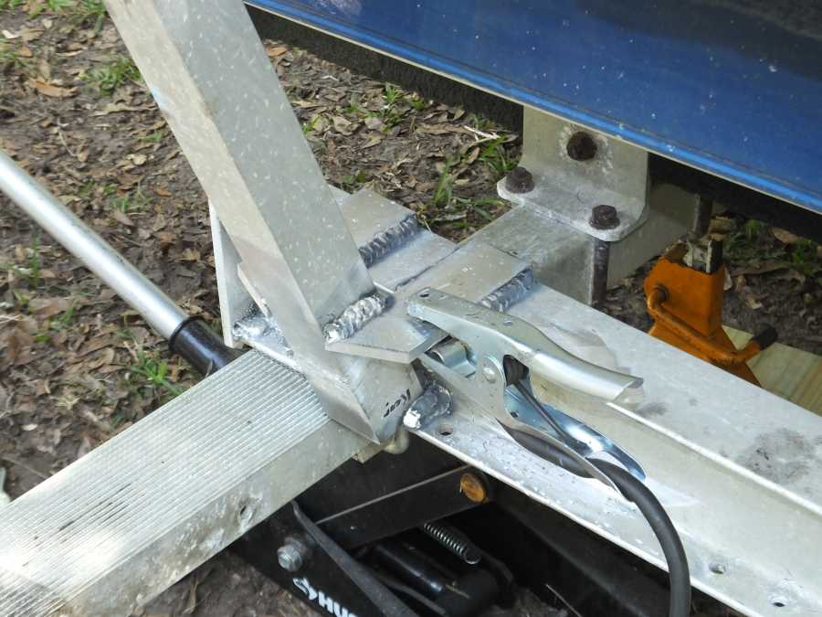 adding an extra axle to an aluminum boat trailer in st augustine fl. 