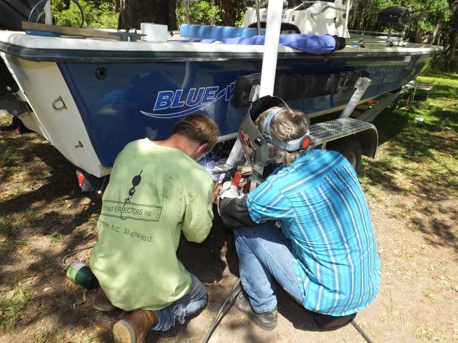 adding an extra axle to an aluminum boat trailer in st augustine fl. 