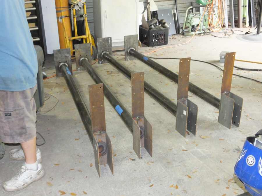 Fabricating steel suport columns. 