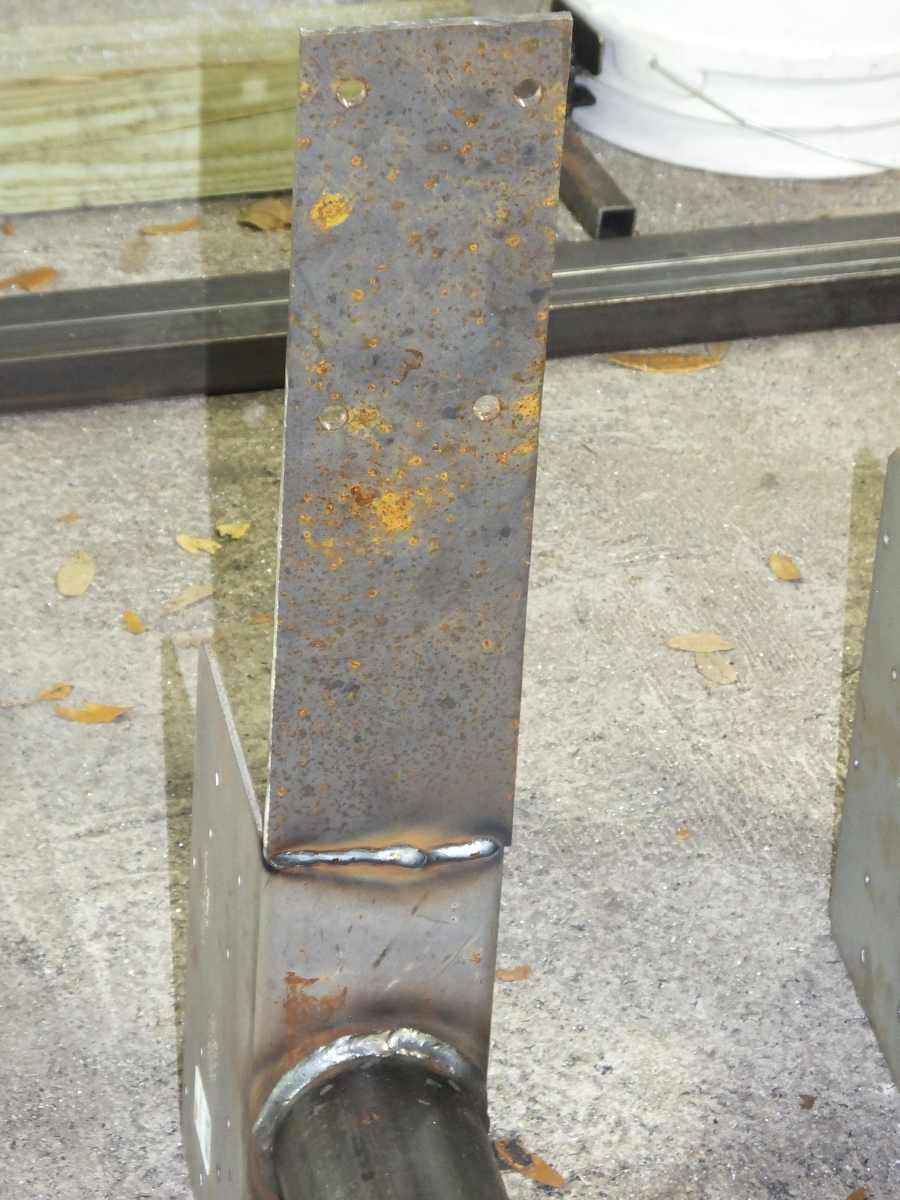 Fabricating steel suport columns. 